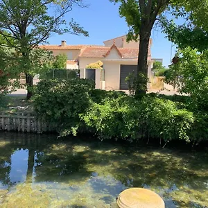 Petite Maison Près Du Centre Hébergement de vacances LʼIsle-sur-la-Sorgue