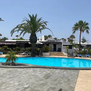 One Bedroom Playa Bastian Apartment Costa Teguise